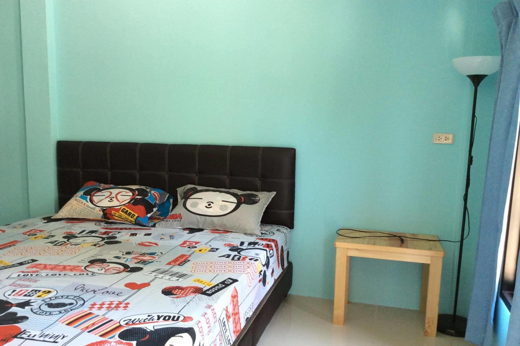 Baan Sri Family Otel Kabin Buri Dış mekan fotoğraf